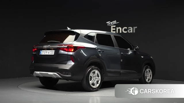 Kia Seltos 2021 Серый из Кореи