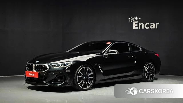 BMW 8 Series (G15) 2023 Черный из Кореи