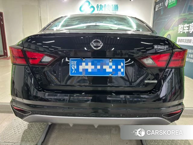 Nissan Altima 2021 Черный из Китая