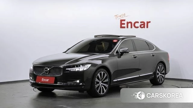 Volvo S90 2023 Серый из Кореи