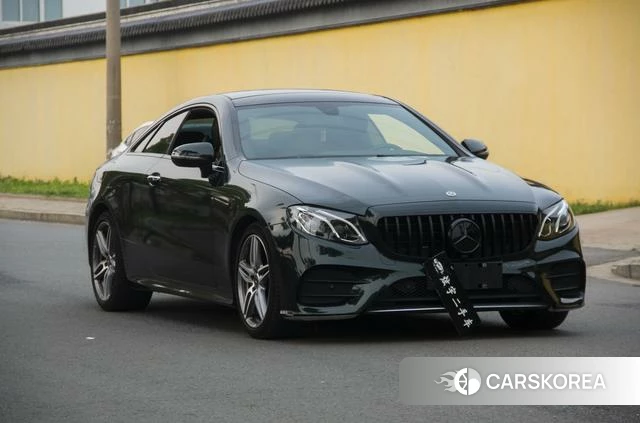 Mercedes-Benz E-Class 2020 Зеленый из Китая
