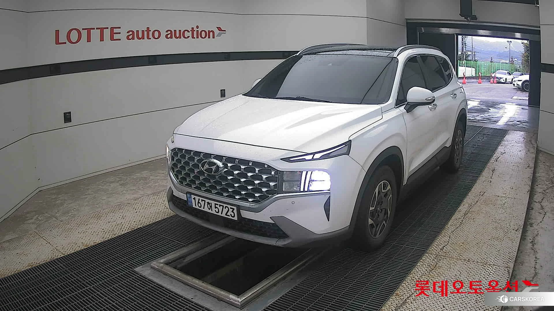 Hyundai Santa Fe Hybrid 2022 Белый из Кореи
