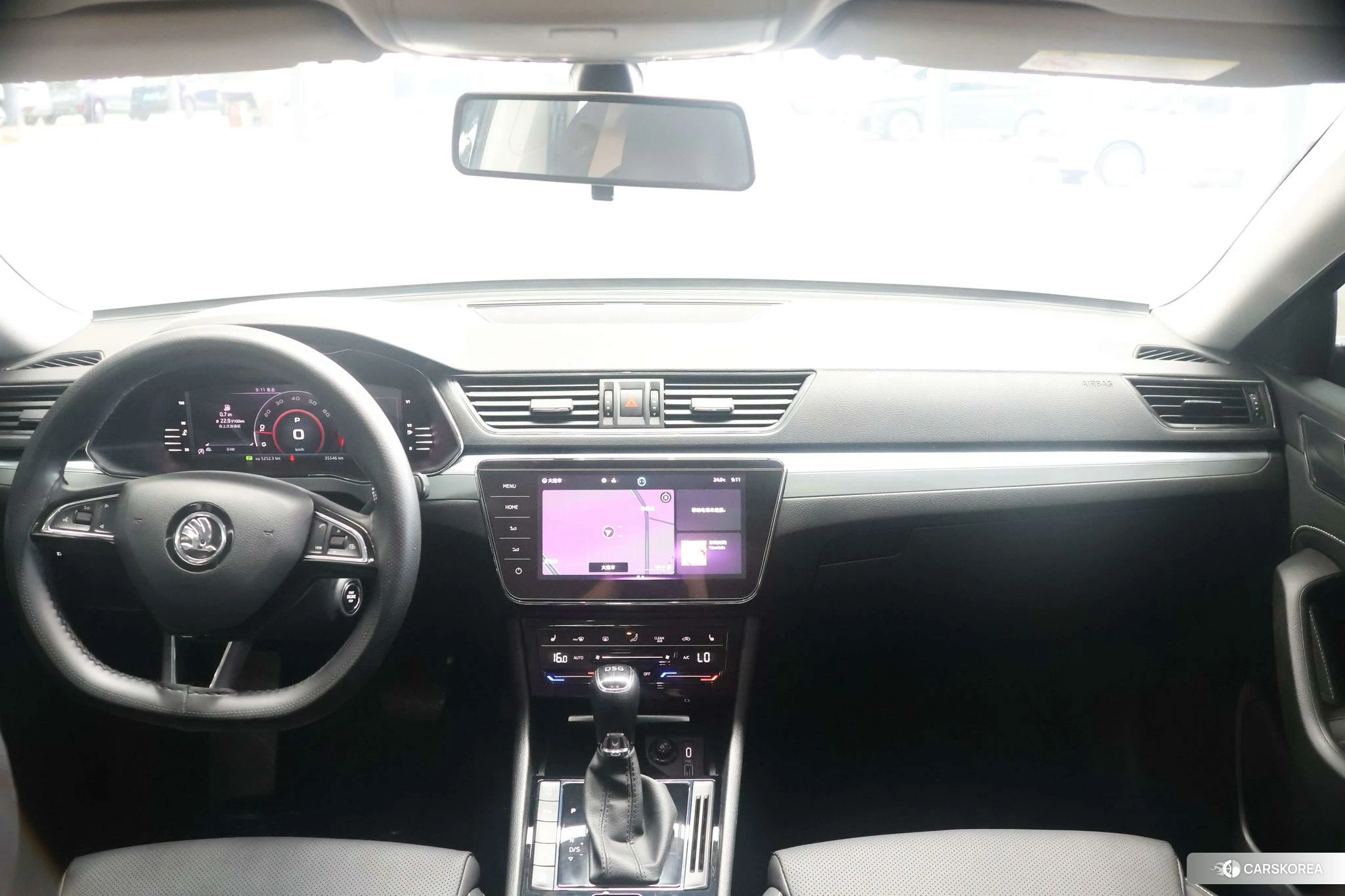 Skoda Superb 2023 Черный из Китая