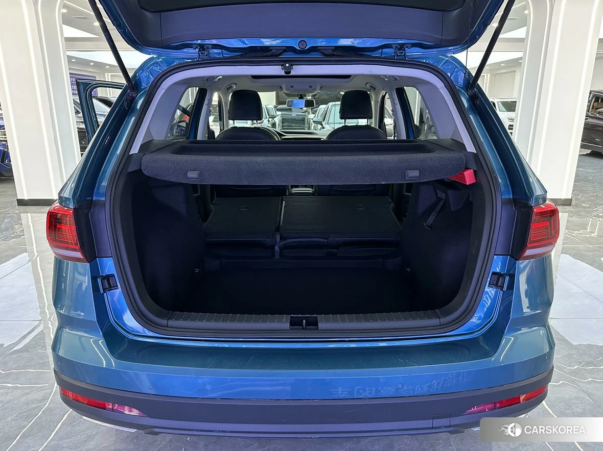 Volkswagen Tharu 2019 Синий из Китая