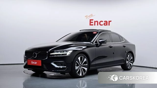 Volvo S60 3rd generation 2022 Черный из Кореи