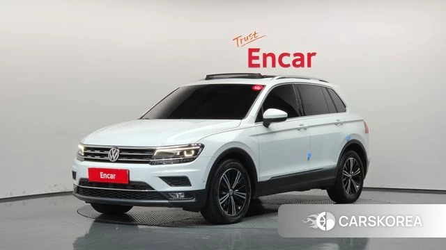 Volkswagen Tiguan second Generation 2020 Белый из Кореи