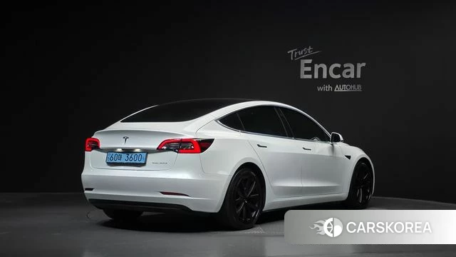 Tesla Model 3 2020 Белый из Кореи