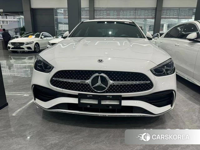 Mercedes-Benz C-class 2023 Белый из Китая