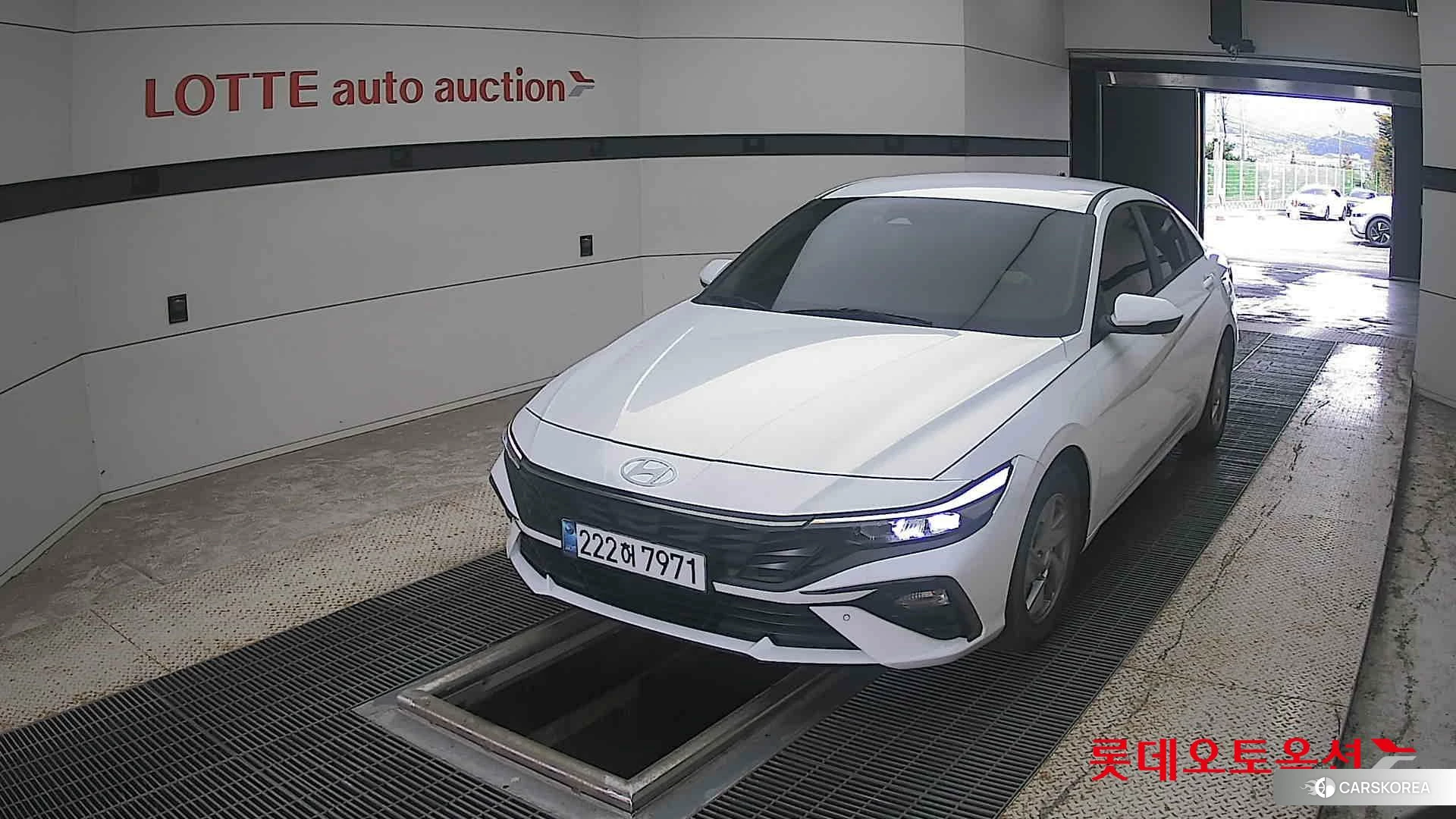Hyundai Avante 2025 Atlas White из Кореи