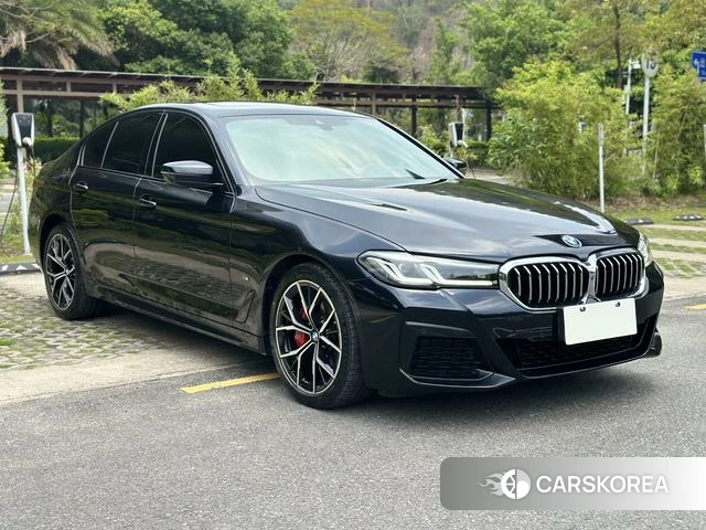 BMW 5 series 2021 Черный из Китая