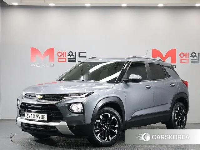 Chevrolet (GM Daewoo) Trailblazer 2020 Серый из Кореи