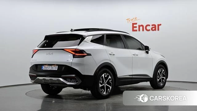 Kia Sportage 5th Generation Hybrid 2021 Белый из Кореи