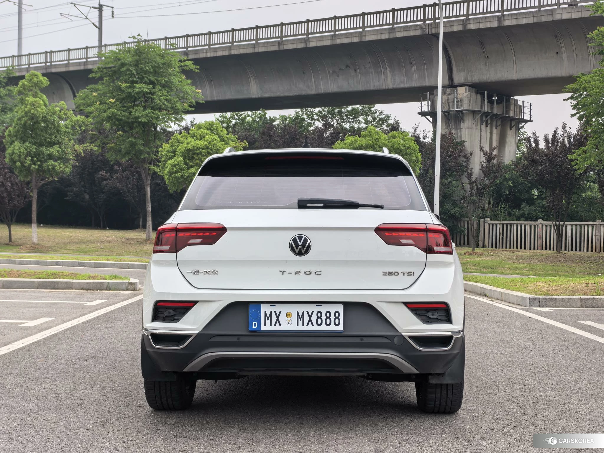 Volkswagen T-Roc 2020 Белый из Китая