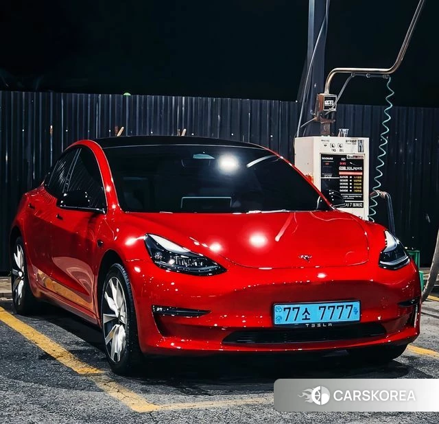 Tesla Model 3 2022 Красный из Кореи