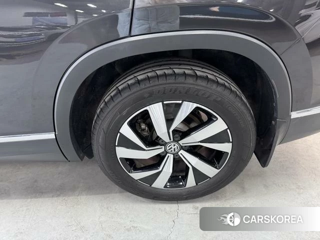 Volkswagen Tayron 2021 Черный из Китая