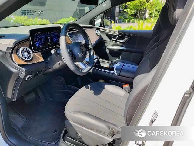 Mercedes-Benz EQE 2024 Белый из Китая