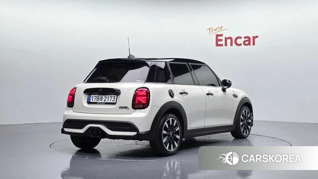 Mini Cooper S 2021 Жемчужный цвет из Кореи