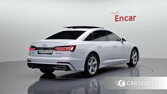 Audi A6 (C8) 2021 Белый из Кореи