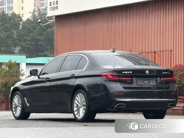 BMW 5 series 2021 Черный из Китая