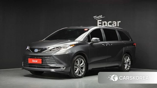 Toyota Sienna 4th Generation 2025 Серый из Кореи
