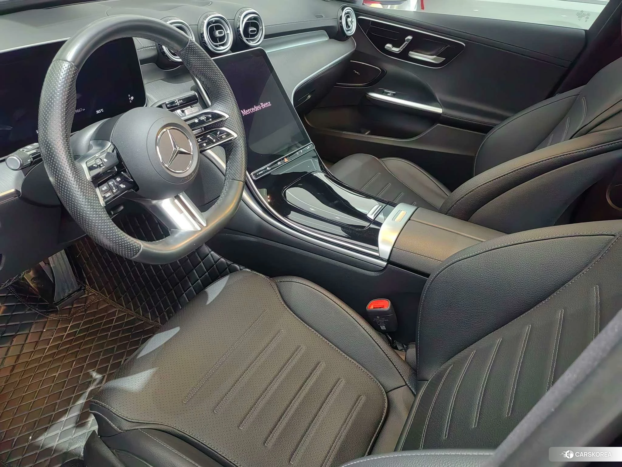 Mercedes-Benz C-class 2021 Зеленый из Китая