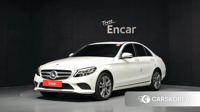 Mercedes-Benz C-Class W205 2020 Белый из Кореи