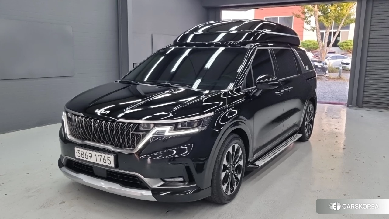 Kia Carnival 4th generation 2023 Черный из Кореи