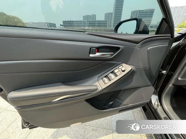 Toyota Avalon 2021 Черный из Китая
