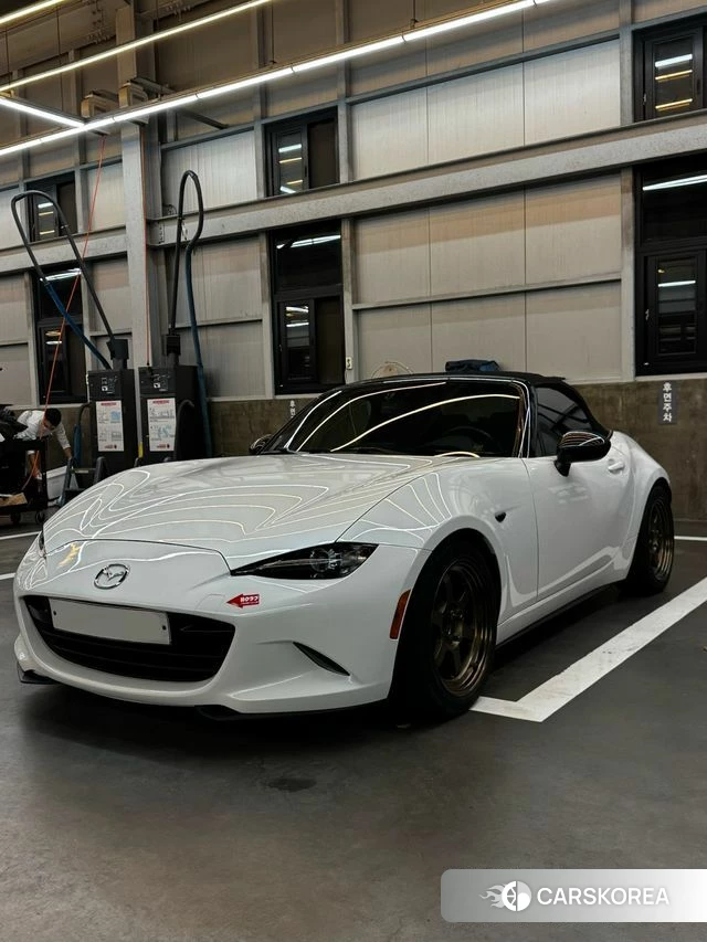 Mazda MX-5 MIATA 2019 Белый из Кореи