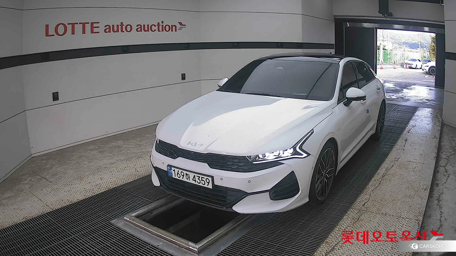 Kia K5 2022 Белый из Кореи