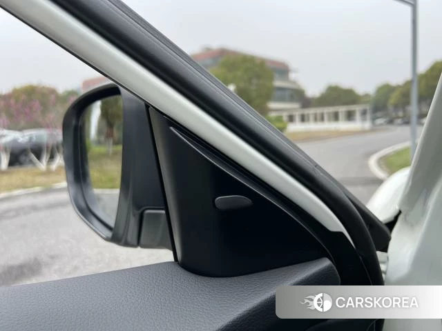Nissan X-Trail 2020 Белый из Китая