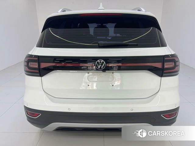 Volkswagen Tacqua 2022 Белый из Китая