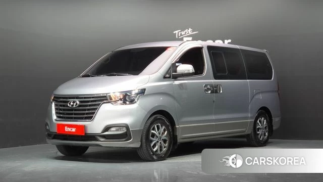Hyundai The New Grand Starex 2018 Серебристо-серый из Кореи