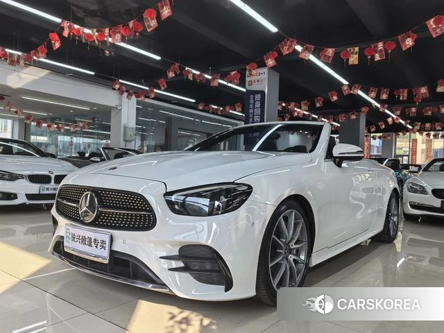 Mercedes-Benz E-Class 2021 Белый из Китая