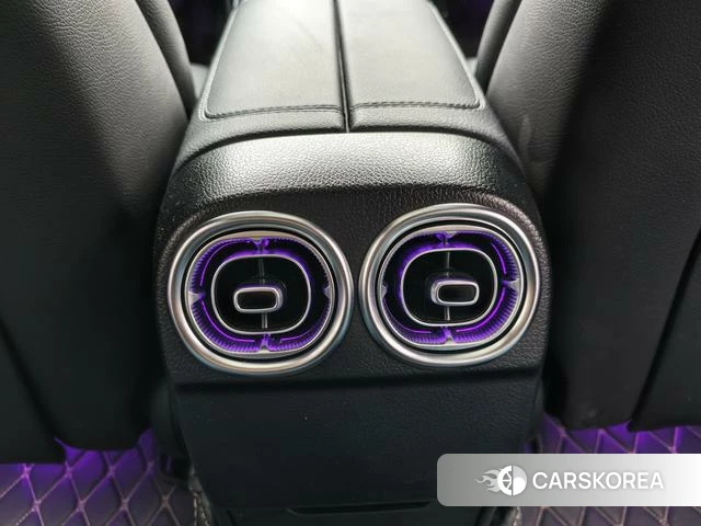 Mercedes-Benz C-class 2024 Фиолетовый из Китая