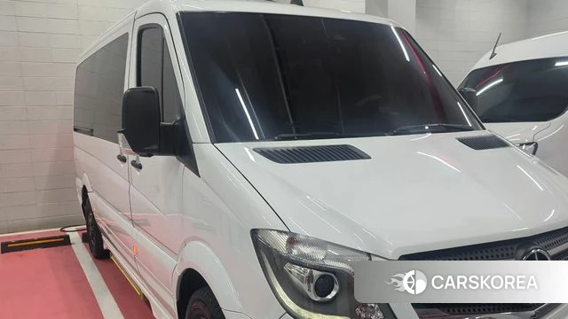 Mercedes-Benz Sprinter 2018 Белый из Кореи