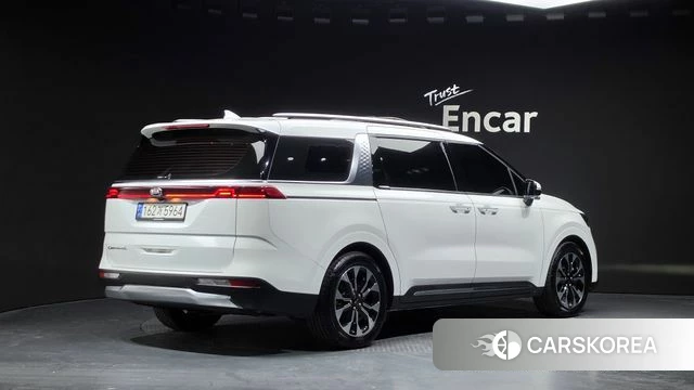 Kia Carnival 4th generation 2021 Белый из Кореи