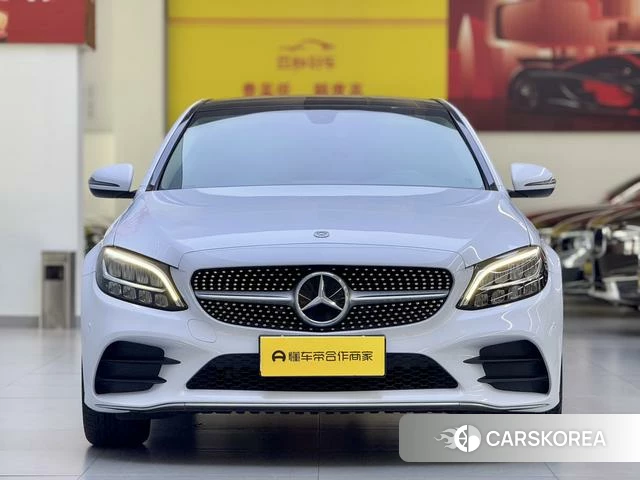 Mercedes-Benz C-class 2021 Белый из Китая