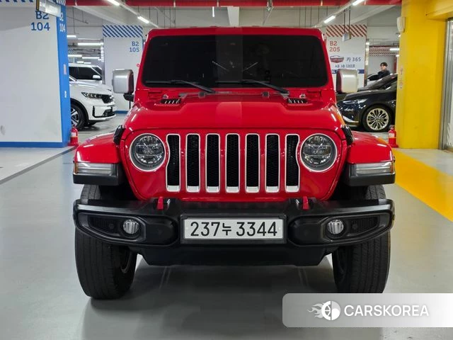 Jeep Wrangler (JL) 2019 Красный из Кореи