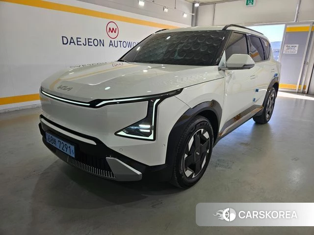 Kia EV5 2026 Белый из Кореи