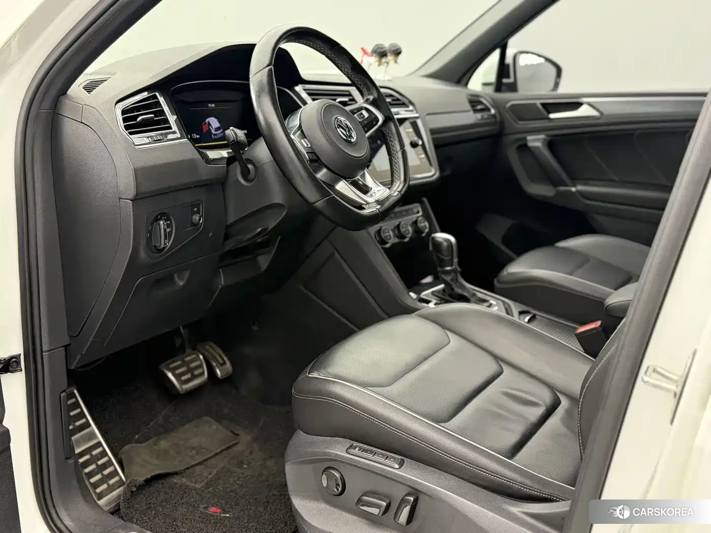 Volkswagen Tiguan L 2018 Белый из Китая
