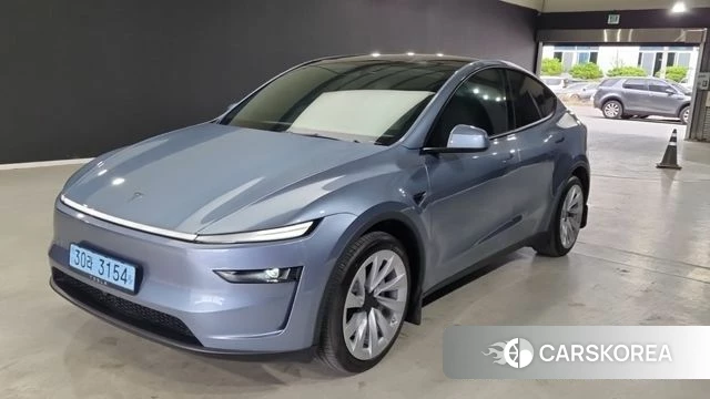 Tesla Model Y 2025 Небесно-голубой из Кореи