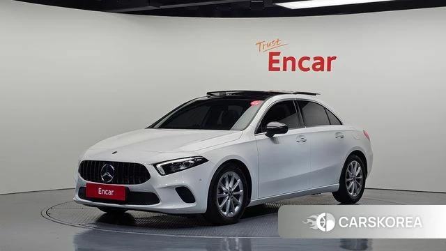 Mercedes-Benz A-Class W177 2020 Белый из Кореи
