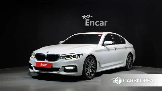 BMW 5 Series (G30) 2018 Белый из Кореи