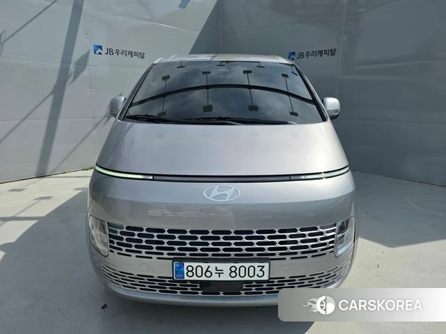 Hyundai Staria 2024 Серебряный из Кореи