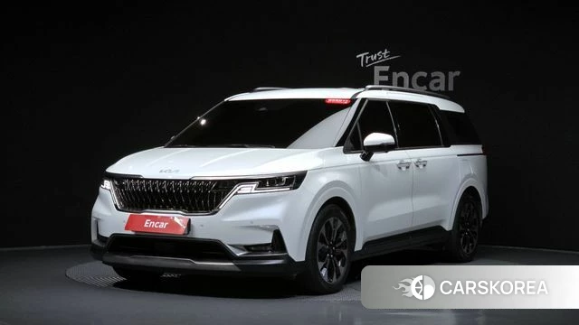 Kia Carnival 4th generation 2023 Белый из Кореи