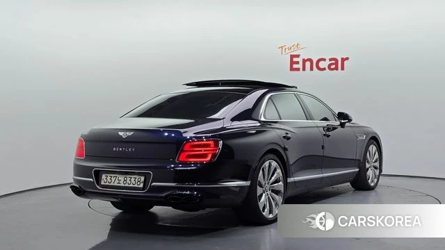 Bentley Flying Spur 3rd Generation 2021 Синий из Кореи