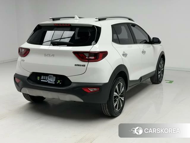 Kia KX1 2022 Белый из Китая
