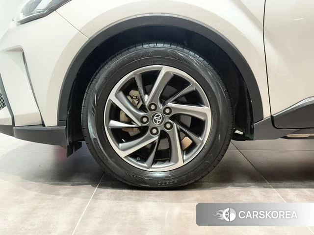 Toyota C-HR 2021 Шампань из Китая