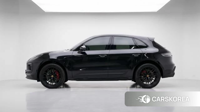 Porsche Macan 2023 Черный из Кореи